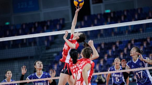 蜜桃av鲁一鲁一鲁一鲁俄罗斯的